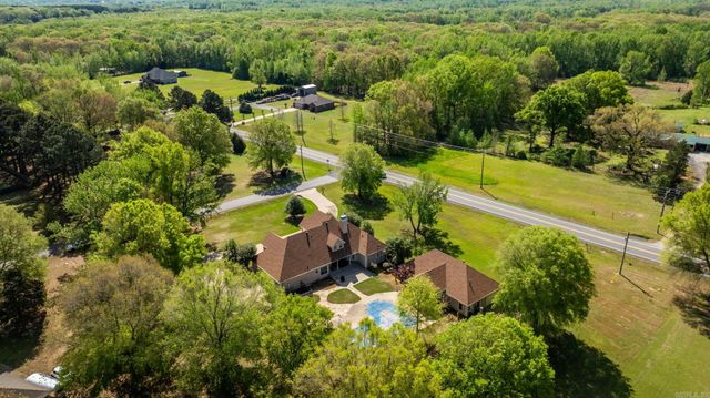 6 Shady Grove, Ward, AR 72176