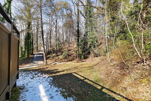 110 Pine Street, Tryon, NC 28782