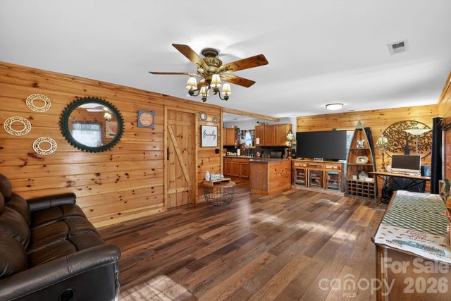 110 Pine Street, Tryon, NC 28782