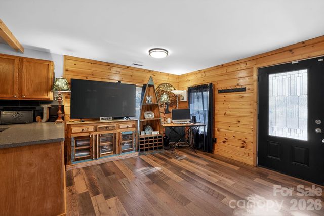 110 Pine Street, Tryon, NC 28782