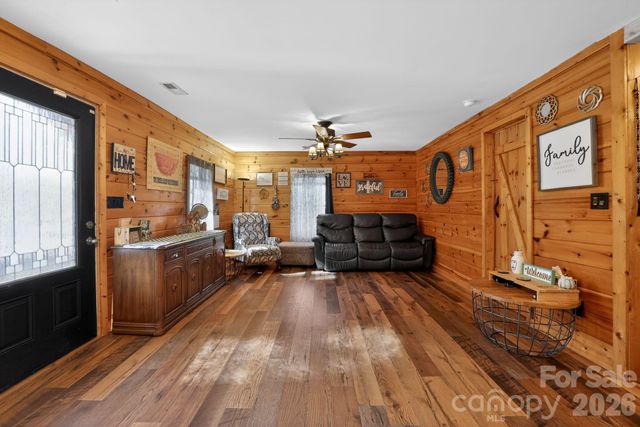 110 Pine Street, Tryon, NC 28782