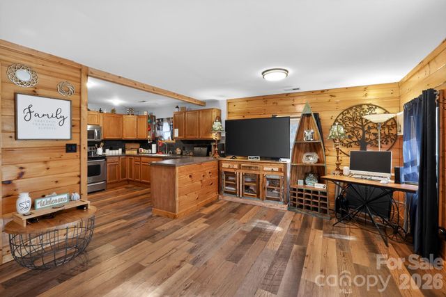 110 Pine Street, Tryon, NC 28782