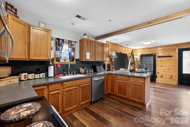 110 Pine Street, Tryon, NC 28782