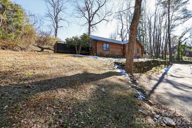 110 Pine Street, Tryon, NC 28782