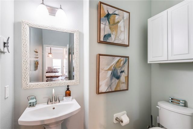 1813 S 11th St 601, Port Aransas, TX 78373