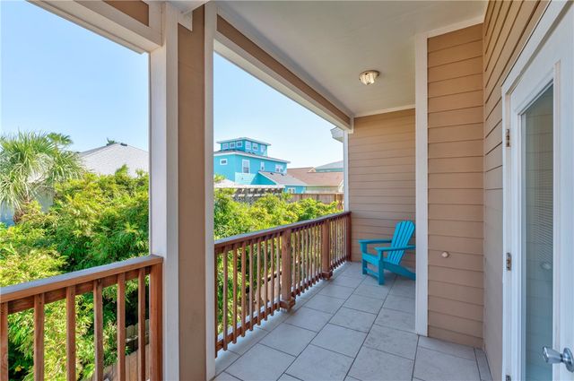 1813 S 11th St 601, Port Aransas, TX 78373