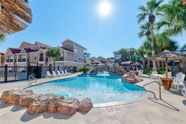 1813 S 11th St 601, Port Aransas, TX 78373