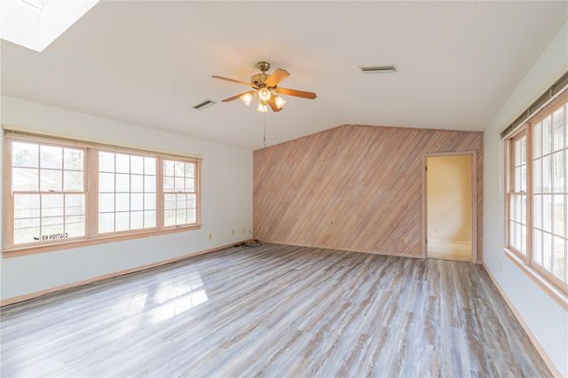 420 SE PALMETTO AVENUE, Keystone Heights, FL 32656