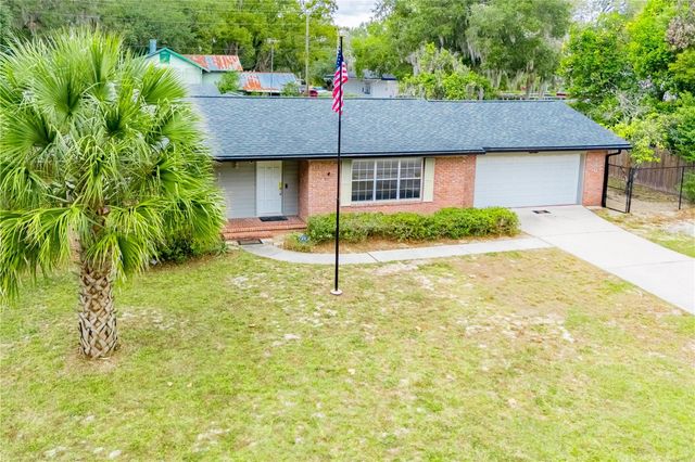 420 SE PALMETTO AVENUE, Keystone Heights, FL 32656