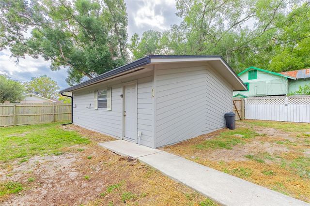 420 SE PALMETTO AVENUE, Keystone Heights, FL 32656