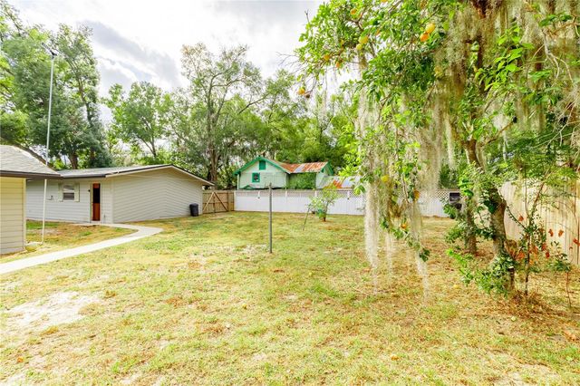 420 SE PALMETTO AVENUE, Keystone Heights, FL 32656