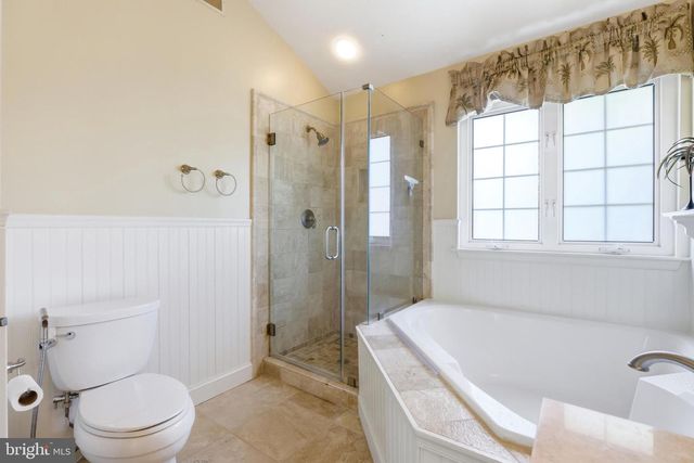 43253 STONEWALL POND ST, Chantilly, VA 20152