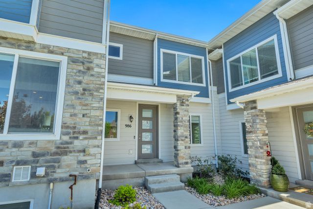 986 W CYAN VALLEY WAY, Bluffdale, UT 84065