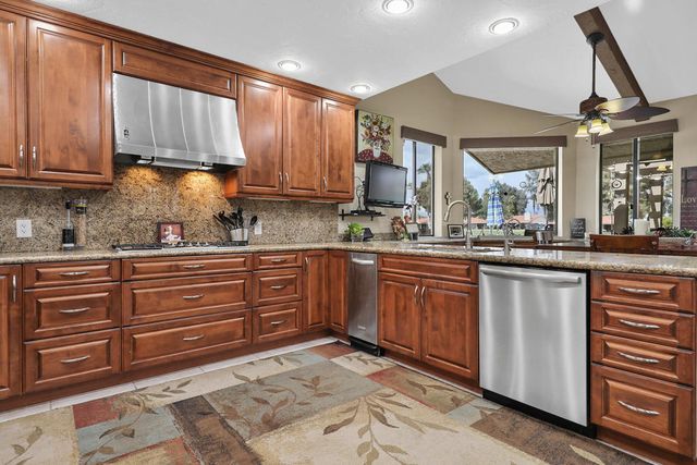 43761 Chapelton Drive, Bermuda Dunes, CA 92203