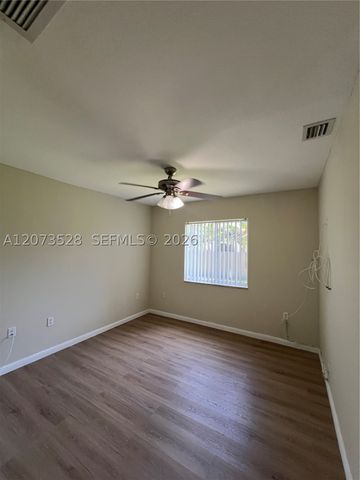 3520 NW 213th Ter, Miami Gardens, FL 33056