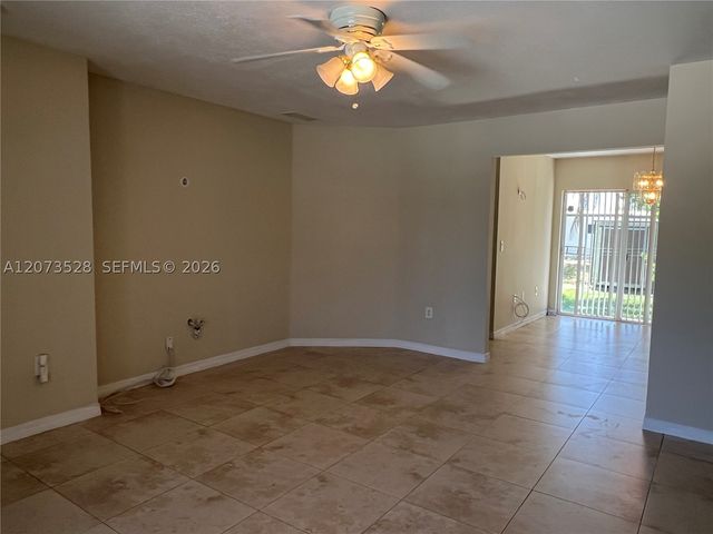 3520 NW 213th Ter, Miami Gardens, FL 33056