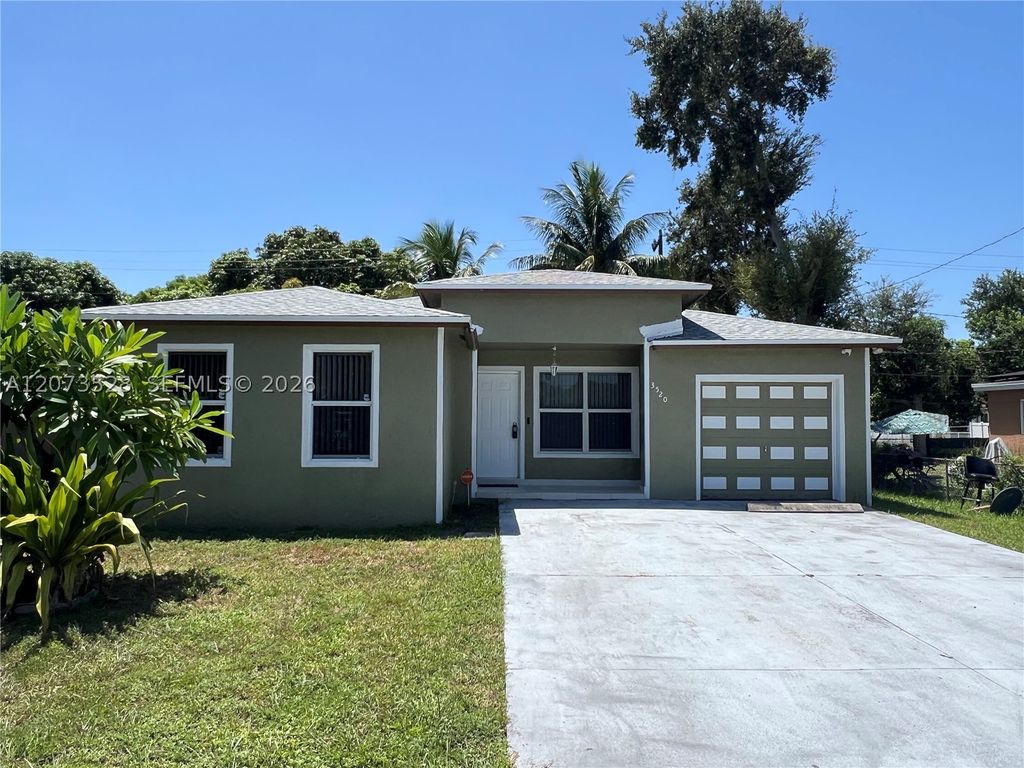 3520 NW 213th Ter, Miami Gardens, FL 33056