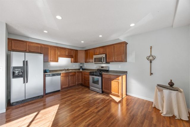 3107 Johnson Avenue NW 4, Cedar Rapids, IA 52405