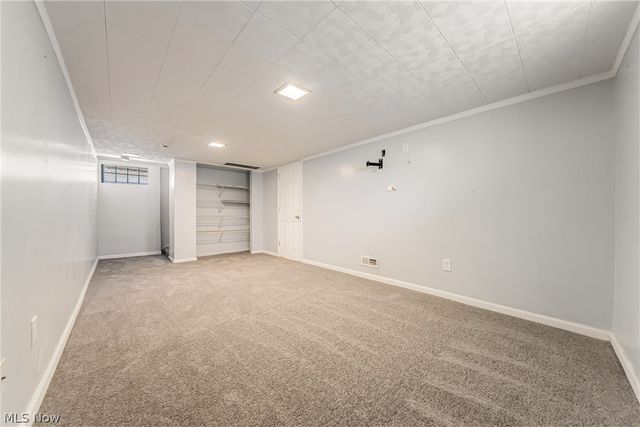 4828 Westbourne Road, Lyndhurst, OH 44124
