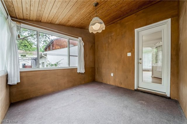 4828 Westbourne Road, Lyndhurst, OH 44124