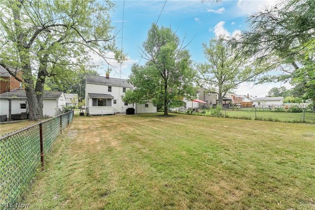 4828 Westbourne Road, Lyndhurst, OH 44124