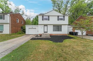 4828 Westbourne Road, Lyndhurst, OH 44124