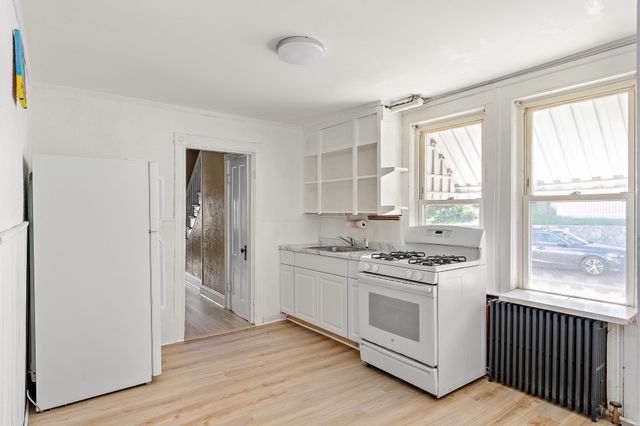 100 Fremont St, Somerville, MA 02145
