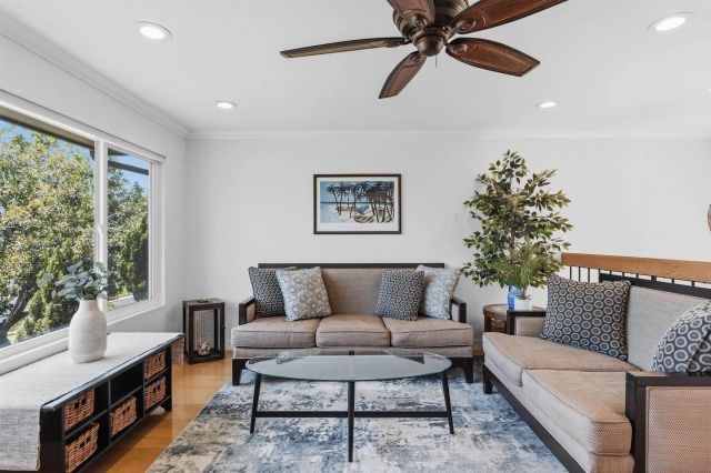 6389 Caminito Telmo, San Diego, CA 92111