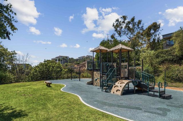 6389 Caminito Telmo, San Diego, CA 92111