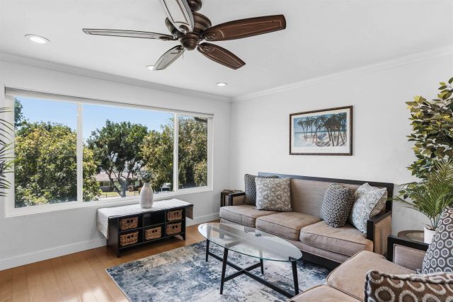6389 Caminito Telmo, San Diego, CA 92111
