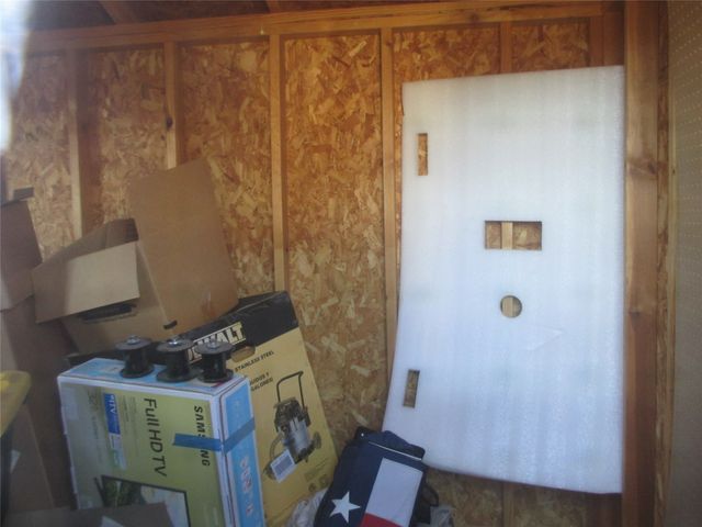 602 S Aquilla Street, Itasca, TX 76055