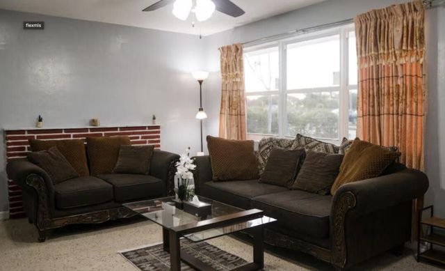 746 Locust Street, West Palm Beach, FL 33405