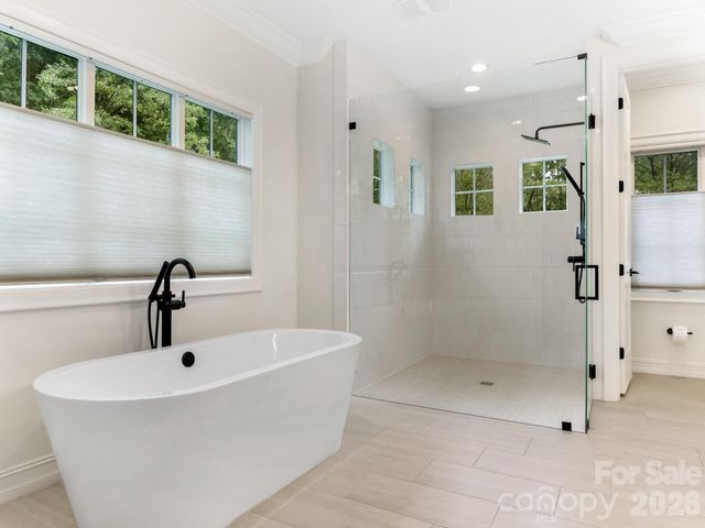 2928 Hanson Drive, Charlotte, NC 28207