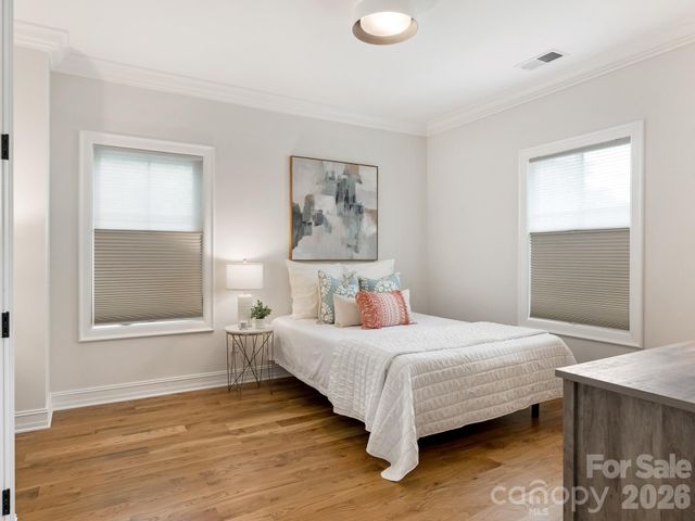 2928 Hanson Drive, Charlotte, NC 28207