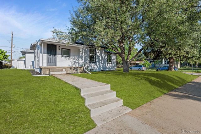 5755 W 43 Avenue, Denver, CO 80212