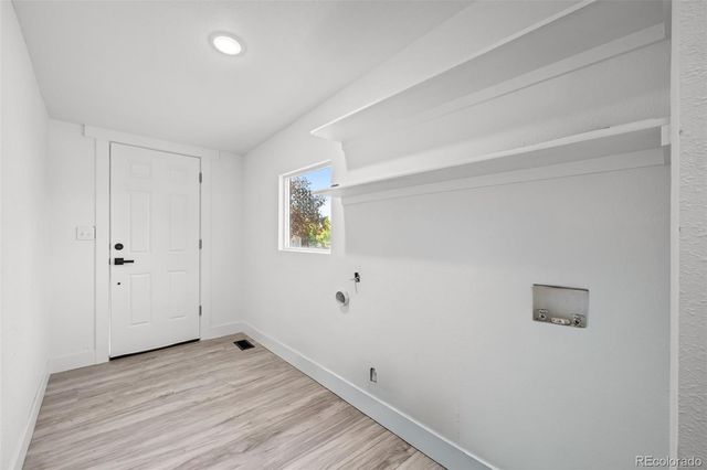 5755 W 43 Avenue, Denver, CO 80212