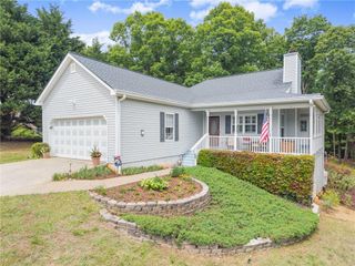 652 Shadow Mountain Lane, Cleveland, GA 30528