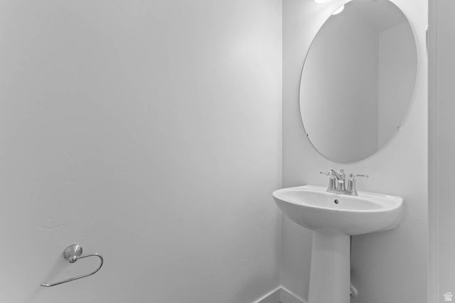 5680 N MALLARD DR, Stansbury Park, UT 84074