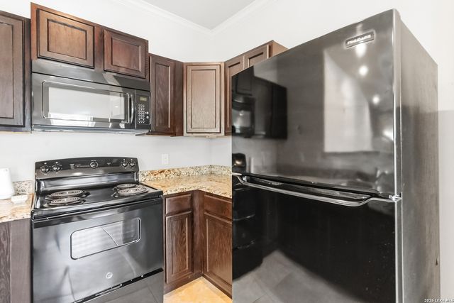 7010 Donovan Way Unit 101, San Antonio, TX 78244