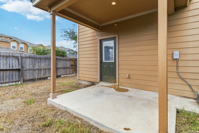 7010 Donovan Way Unit 101, San Antonio, TX 78244