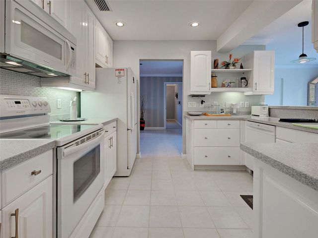 325 FIESOLE STREET, Venice, FL 34285