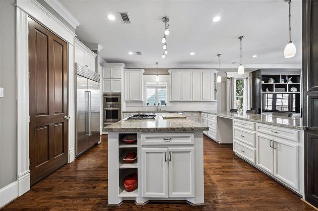 1828 Arlington Street, Houston, TX 77008