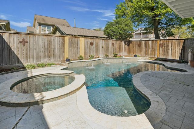 1828 Arlington Street, Houston, TX 77008