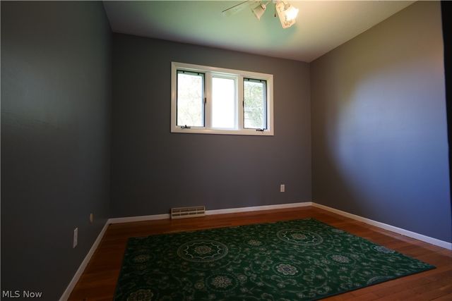 9307 Munich Drive, Parma, OH 44130