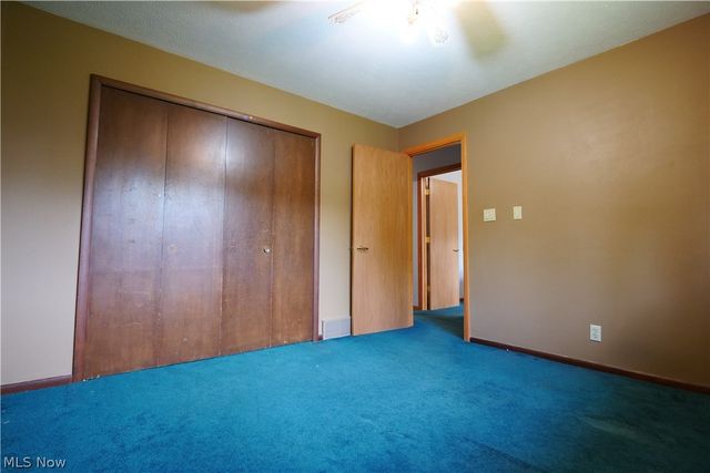 9307 Munich Drive, Parma, OH 44130