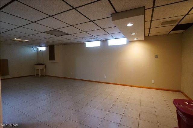 9307 Munich Drive, Parma, OH 44130