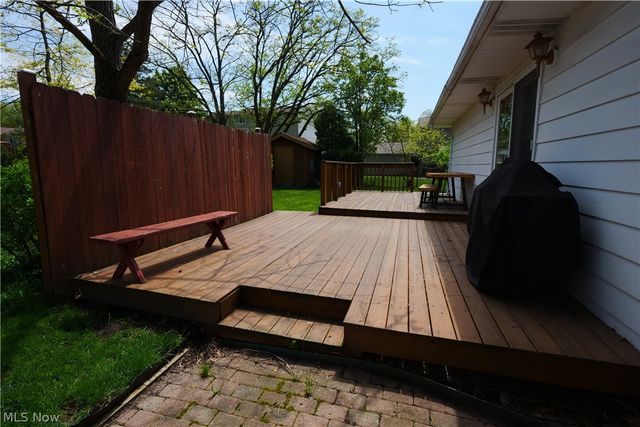 9307 Munich Drive, Parma, OH 44130