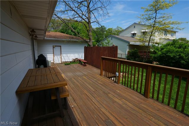 9307 Munich Drive, Parma, OH 44130