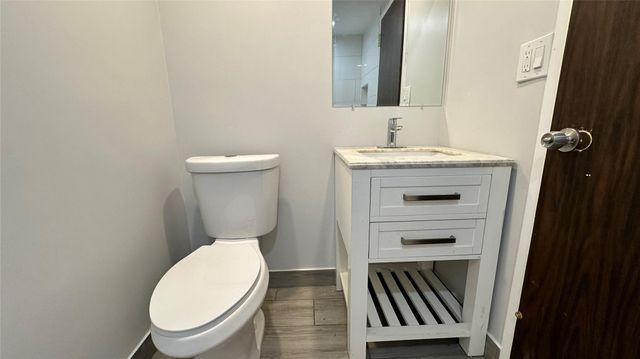 16450 NW 2nd Avenue, Miami, FL 33169