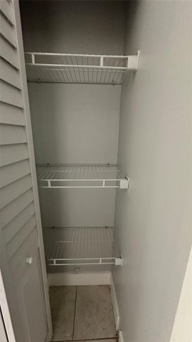 16450 NW 2nd Avenue, Miami, FL 33169